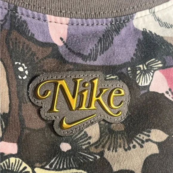Nike Floral Crop Top - Size S - Picture 2 of 4